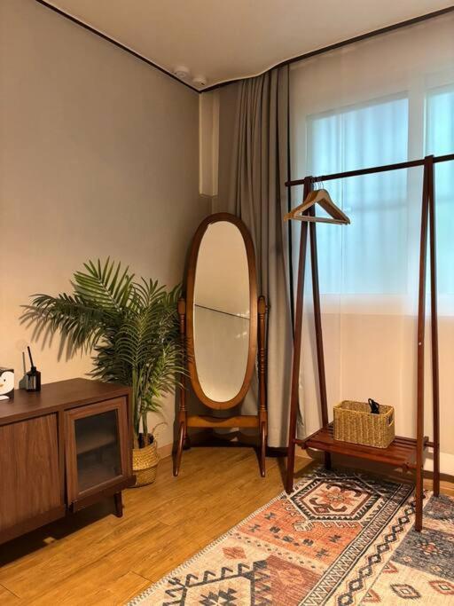 Villa Konkuk Univ Stn 6min #tworooms #restroom Remodeling #beamproject #seongsu Seoul
